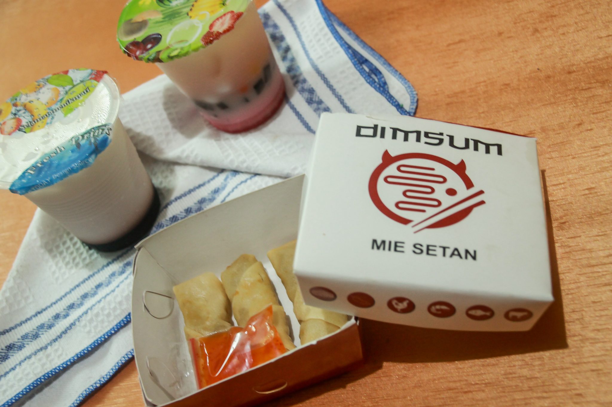 Dilarang Menjerit Makan di Mie Setan