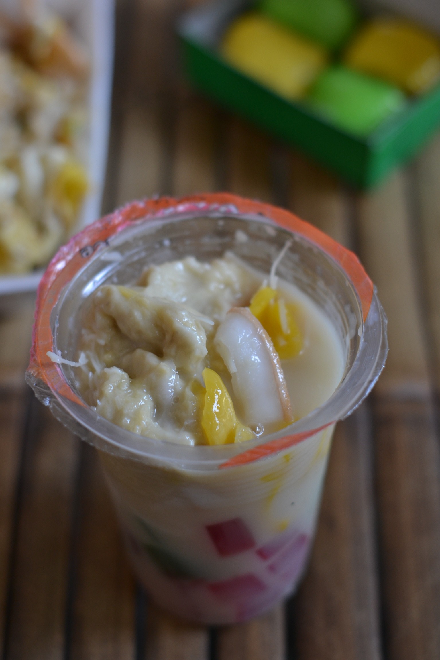 Menyicip Nikmatnya Olahan Durian Khas Medan ala Cafe Maidani Pancake Durian