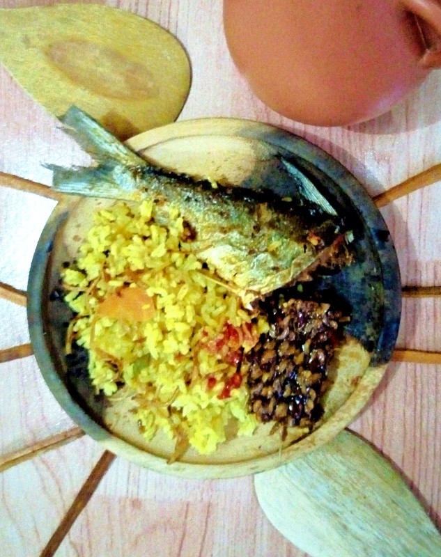 Nasi Kuning Seroja