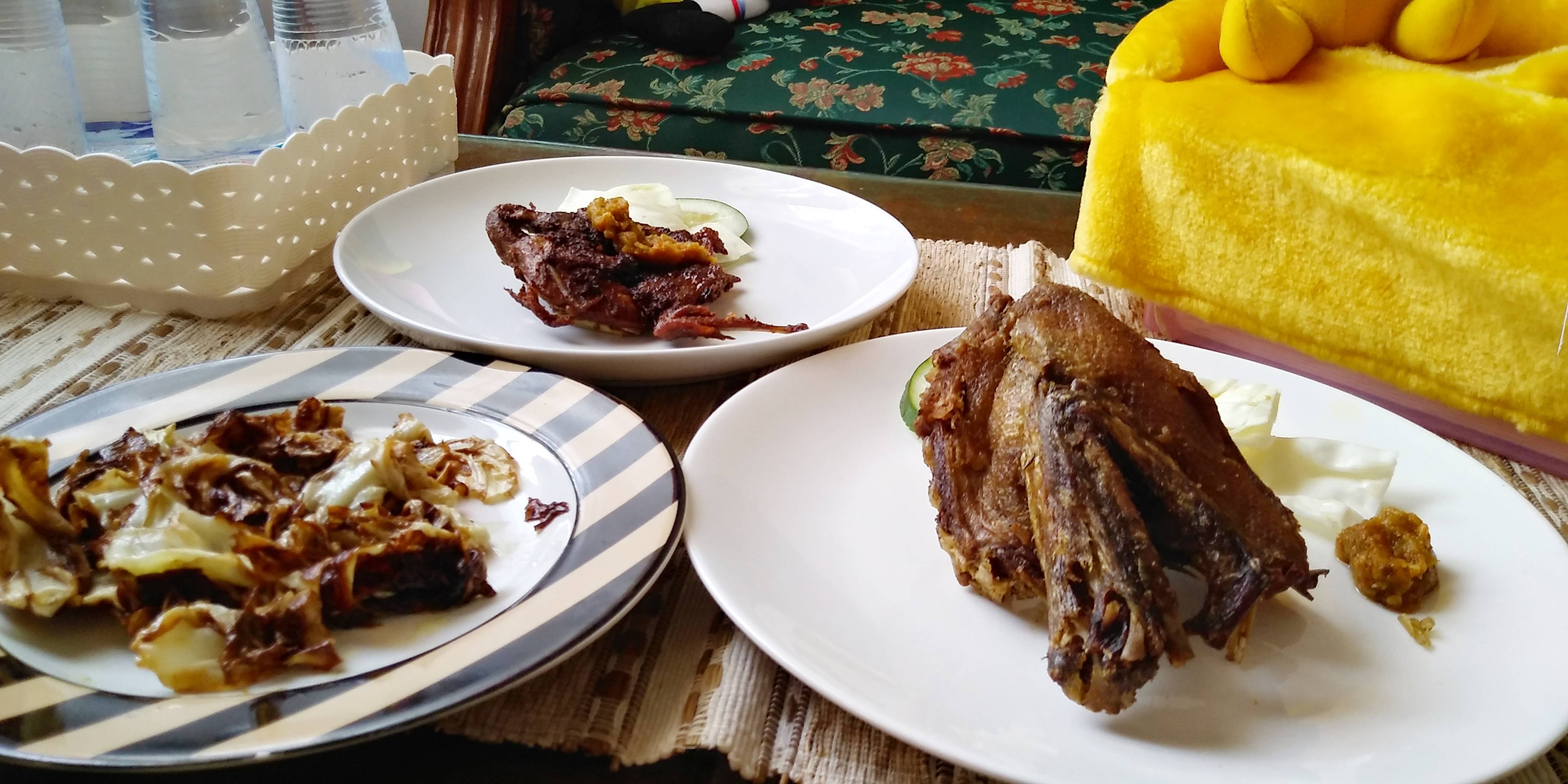 Cobain Burung Bakar dan Bebek Goreng di Restoran Abah Gembul