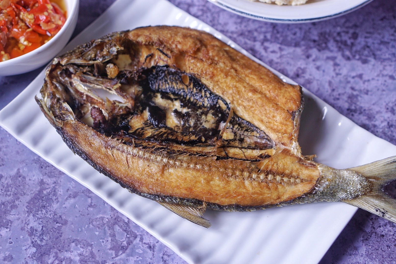 Lesehan Aricha: Rajanya Ikan Dengan Sambal Yang Mantul!!