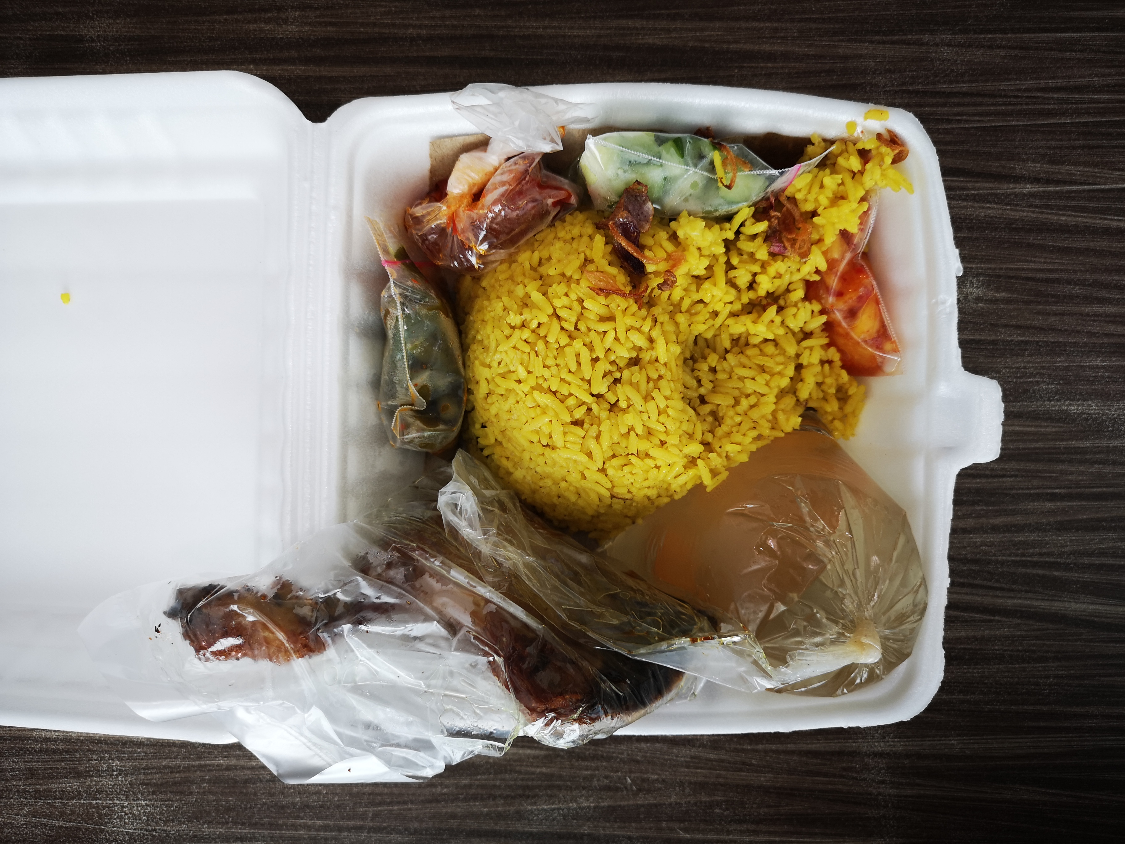 Nasi Minyak Jamillah, Kuliner Khas Palembang Kaya Rempah