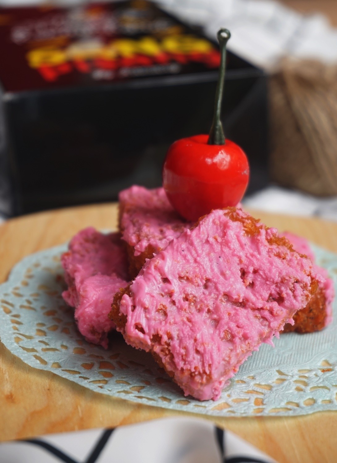 nugget pisang strawberry dari sang pisang