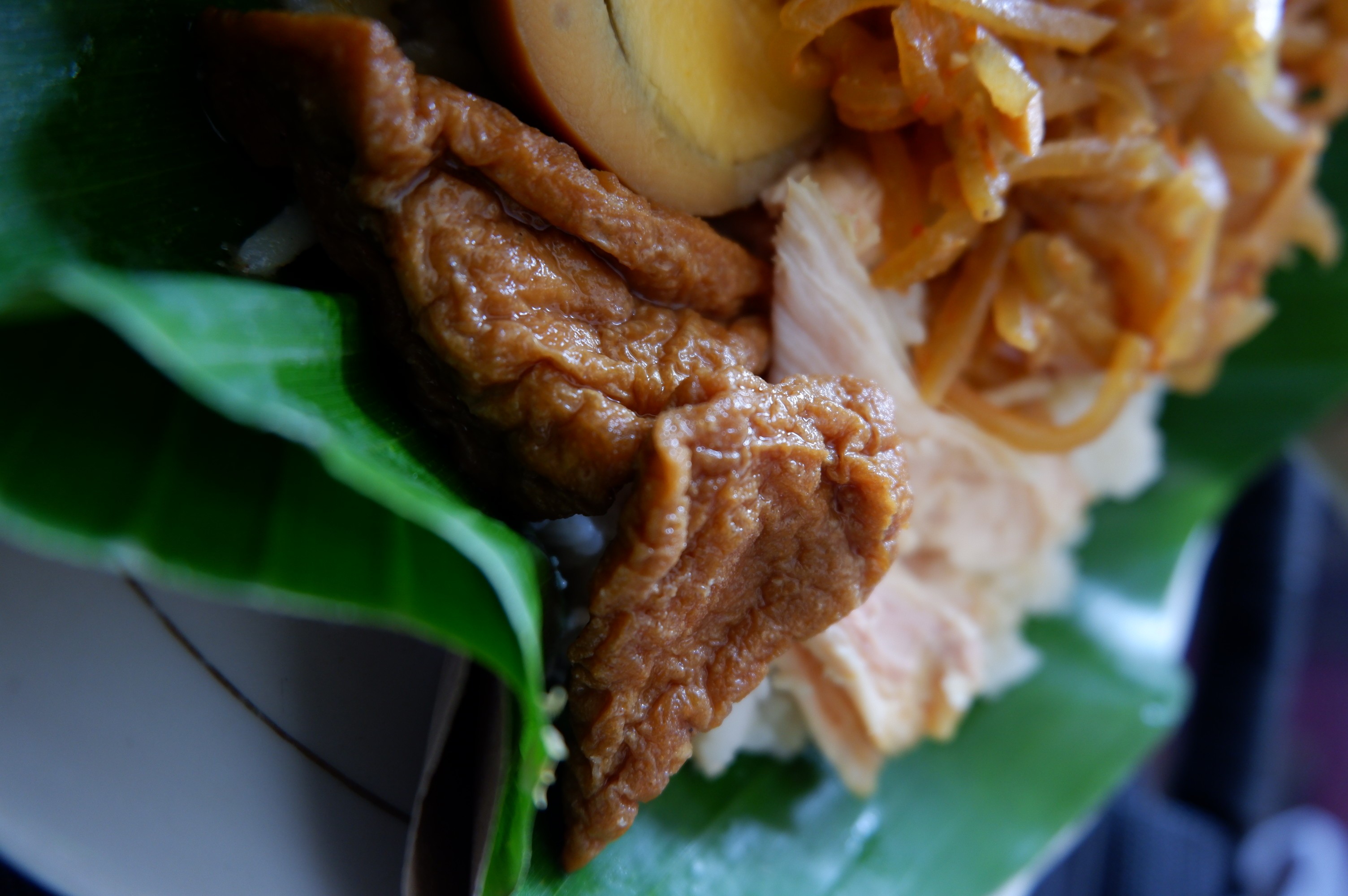 Nasi Ayam Bu Pini, Lezatnya Sampai Ke Hati