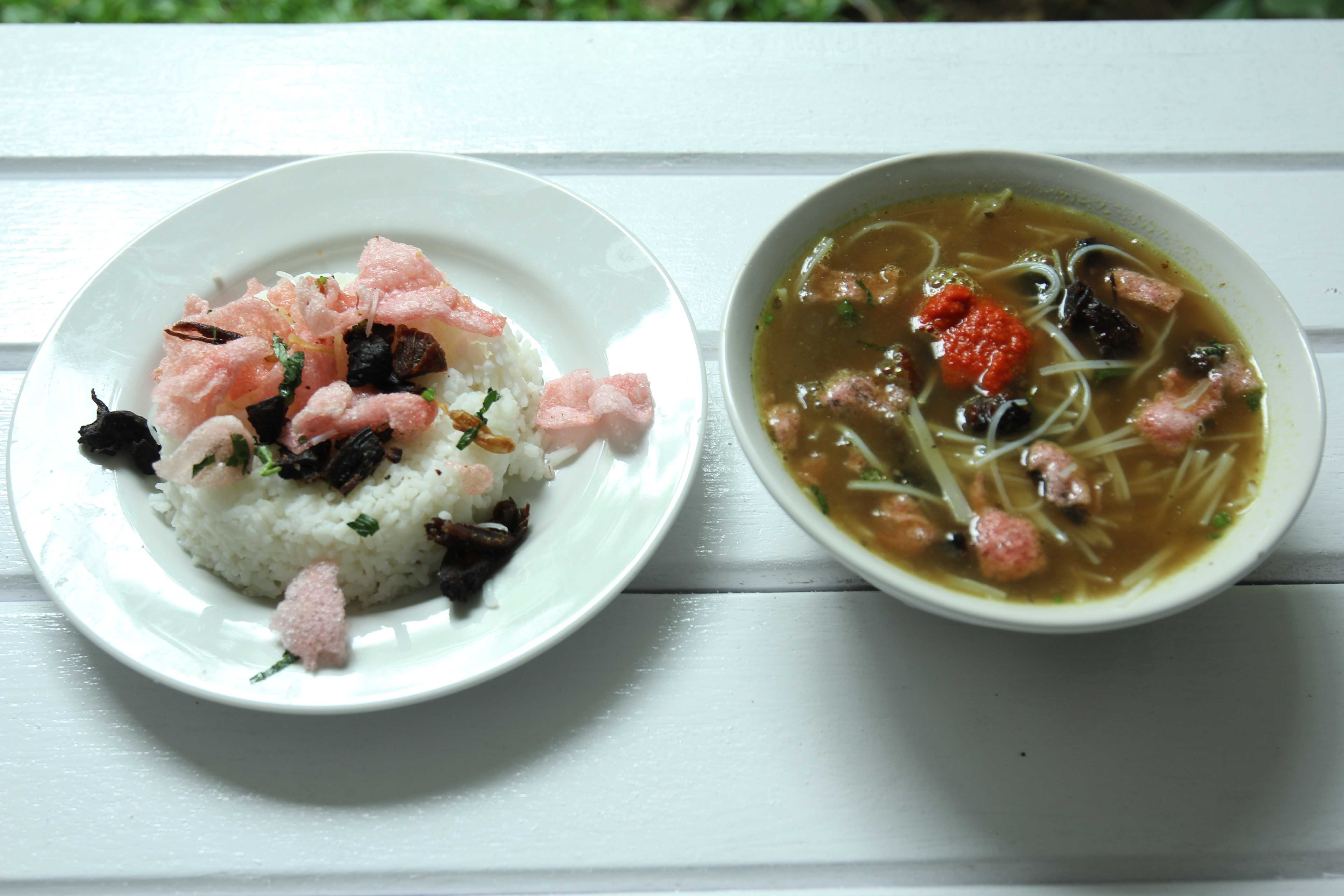 Soto Padang, Yang Sedap dan Hangat di Kala Hujan