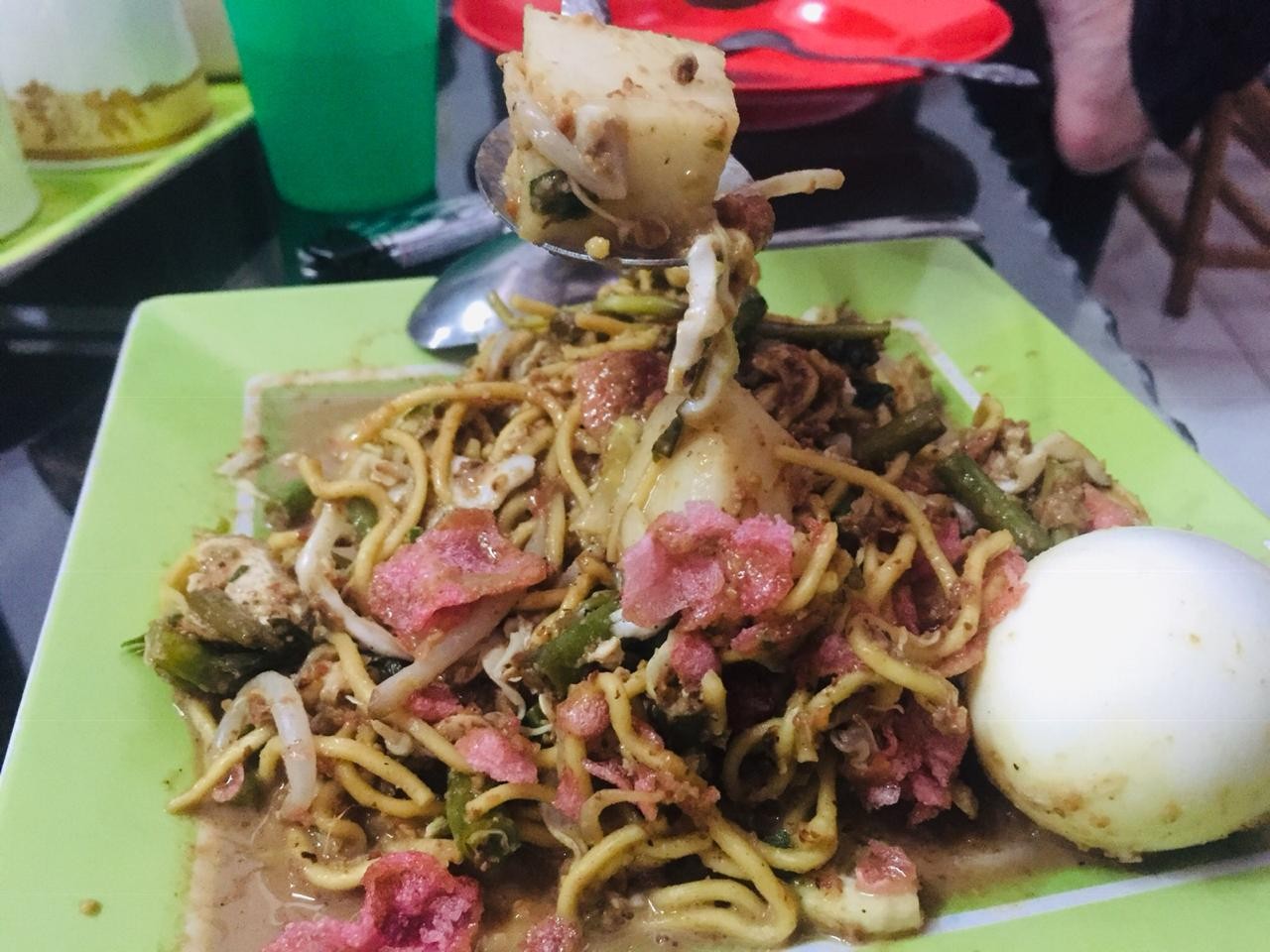 Menyantap Lotek Bude Neti, Makanan Enak Di Pekanbaru