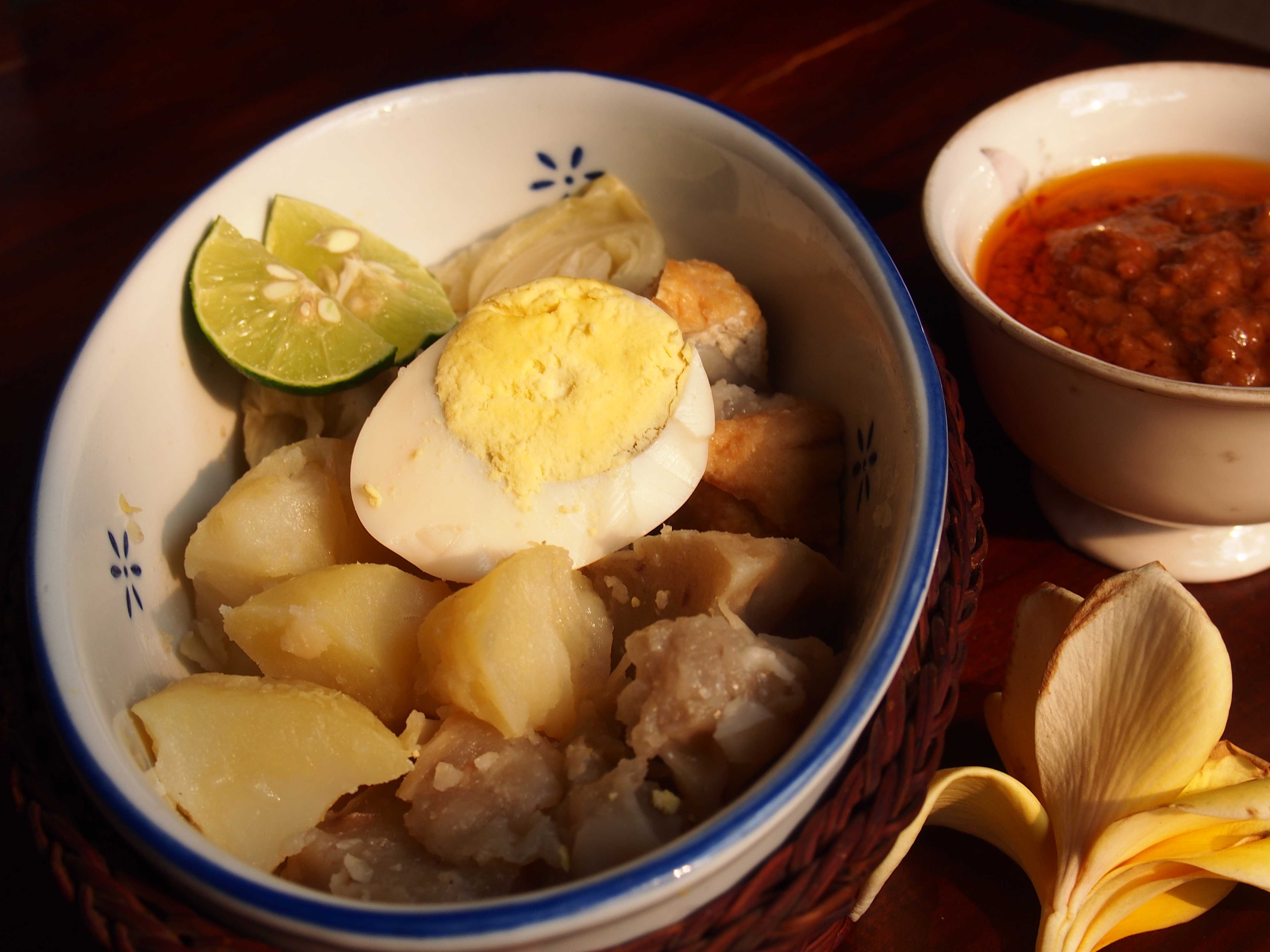 menu siomay dari bubur ayam sukabumi 1