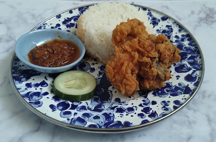 ayam crispy dari kane-kane warung