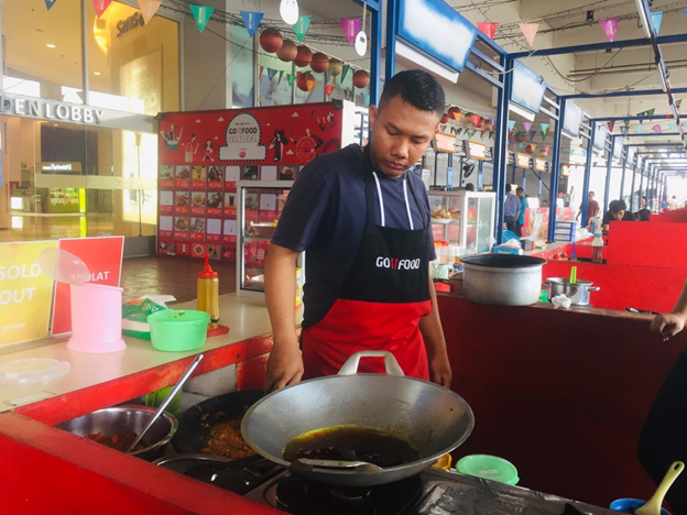 salah satu merchant di gofood festival kuningan city