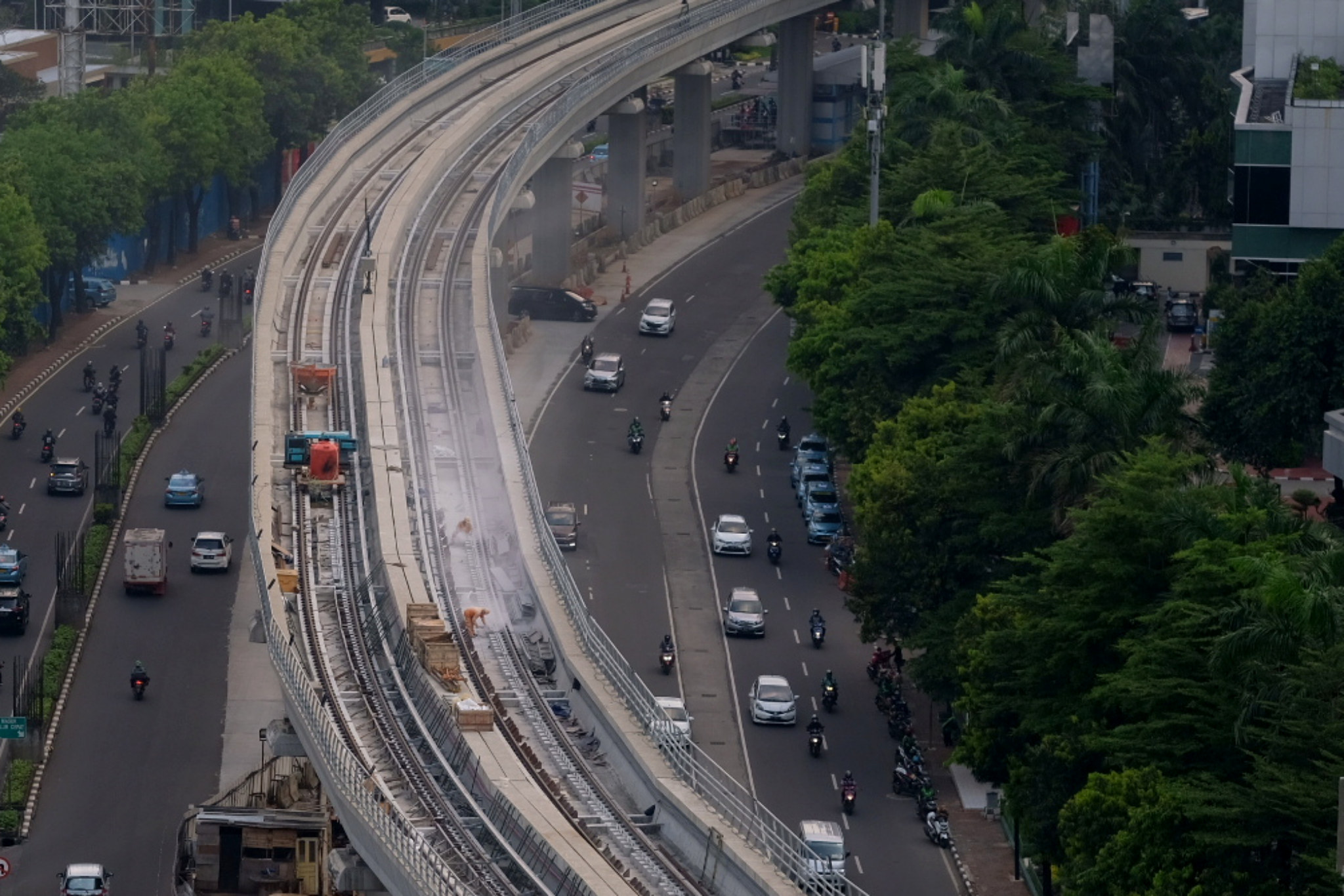 Target Operasi 2022, Begini Progres Proyek LRT Jabodebek - TrenAsia